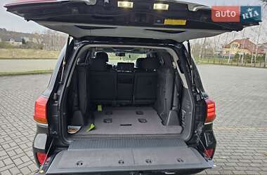 Внедорожник / Кроссовер Lexus LX 2010 в 