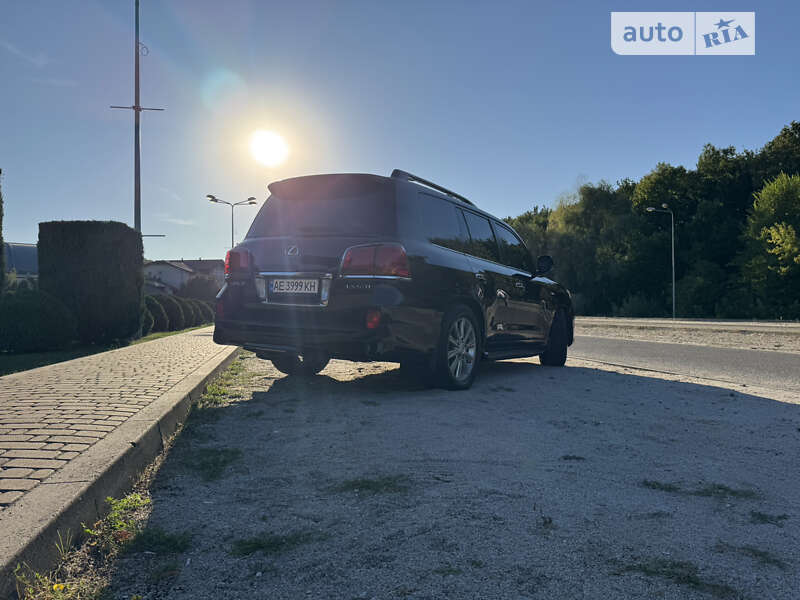 Позашляховик / Кросовер Lexus LX 2010 в Дніпрі