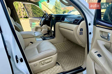 Внедорожник / Кроссовер Lexus LX 2011 в Днепре