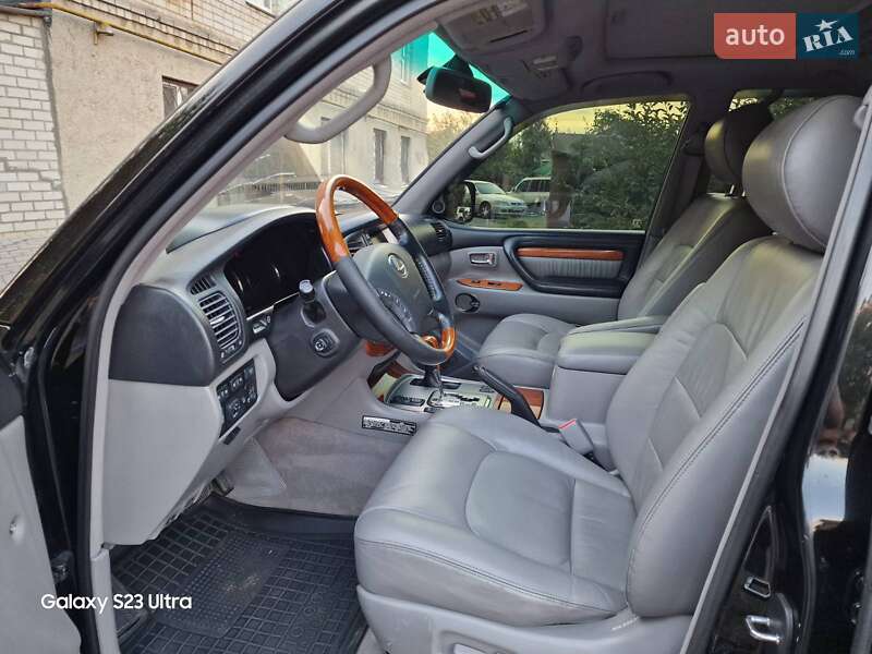 Позашляховик / Кросовер Lexus LX 2007 в Черкасах