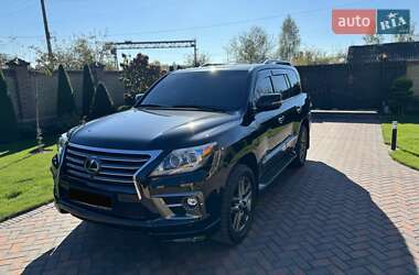 Внедорожник / Кроссовер Lexus LX 2014 в Сарнах