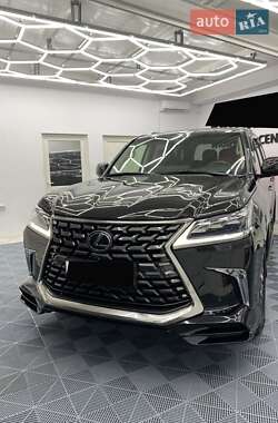 Внедорожник / Кроссовер Lexus LX 2018 в Киеве