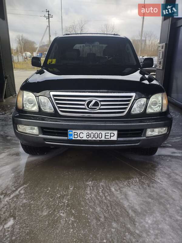 Lexus LX 2007