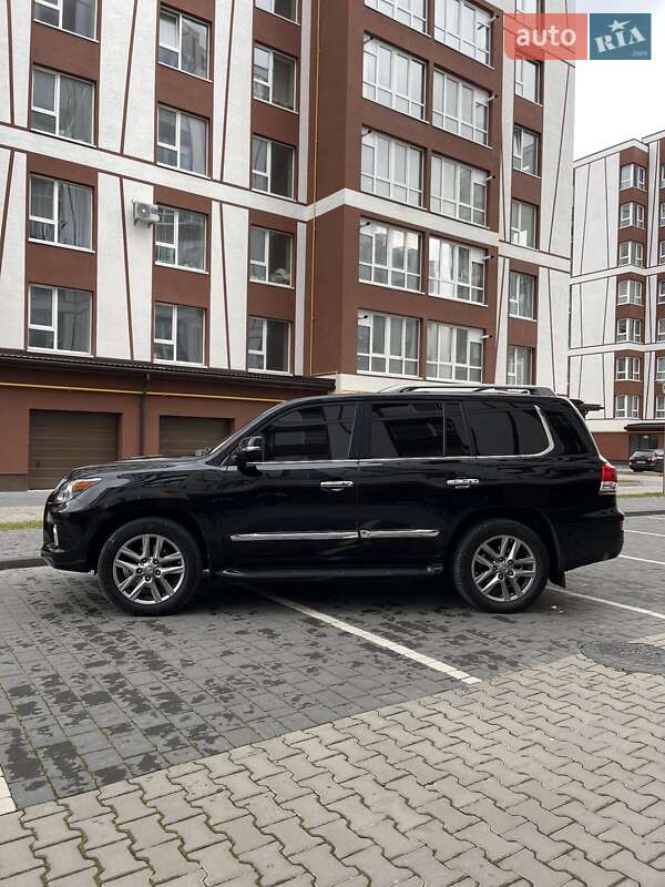 Внедорожник / Кроссовер Lexus LX 2014 в Ивано-Франковске