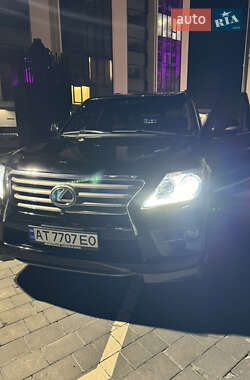 Внедорожник / Кроссовер Lexus LX 2010 в 