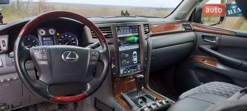 Позашляховик / Кросовер Lexus LX 2008 в Харкові