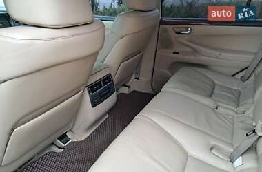 Позашляховик / Кросовер Lexus LX 2008 в Дніпрі