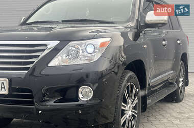 Позашляховик / Кросовер Lexus LX 2008 в Івано-Франківську