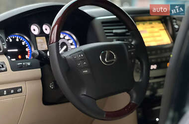 Позашляховик / Кросовер Lexus LX 2011 в Дніпрі