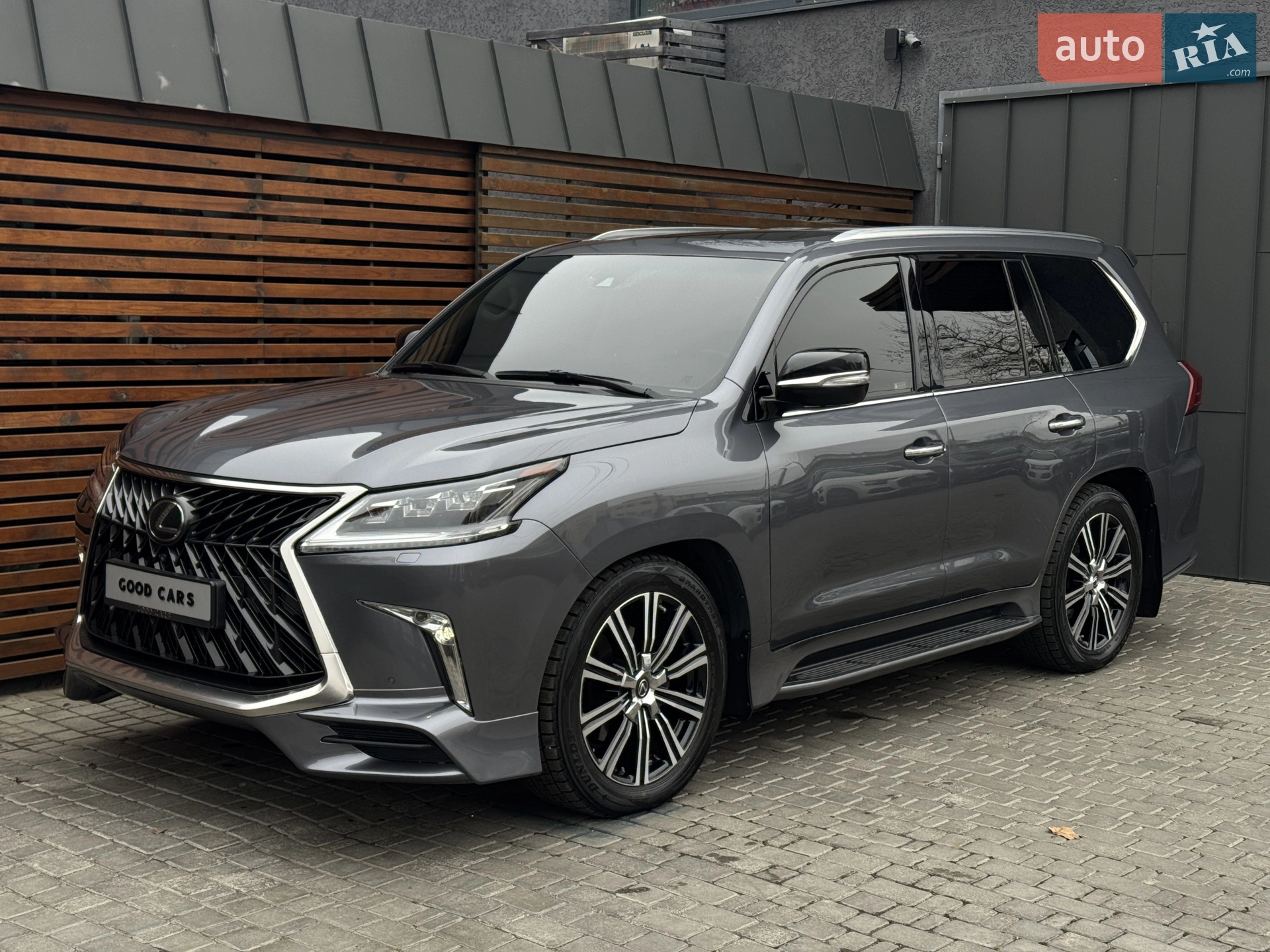 2020 Lexus LX - мініатюра 3