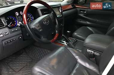 Внедорожник / Кроссовер Lexus LX 2008 в 