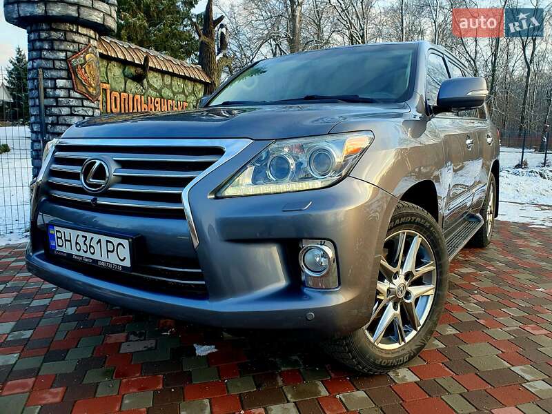 Позашляховик / Кросовер Lexus LX 2012 в Києві