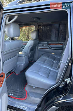 Внедорожник / Кроссовер Lexus LX 1999 в 