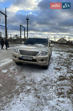 Позашляховик / Кросовер Lexus LX 2008 в Рокитному