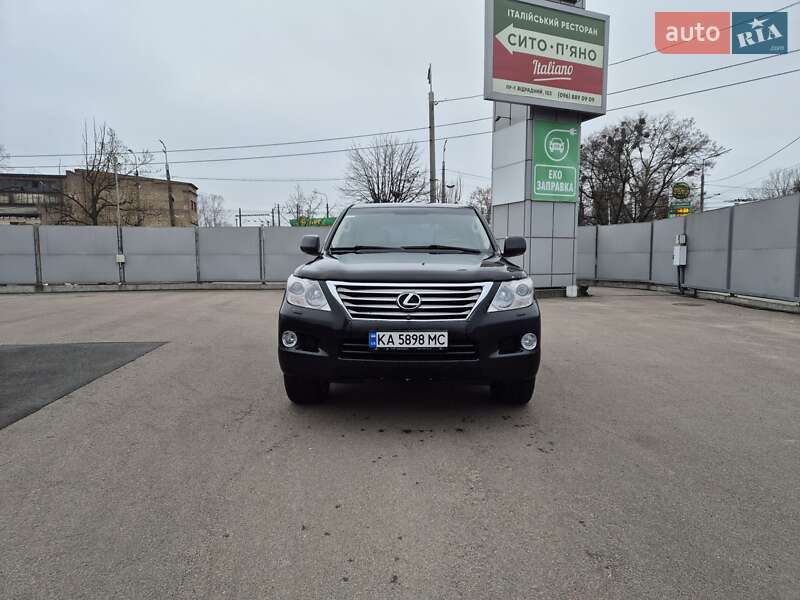 Позашляховик / Кросовер Lexus LX 2008 в Києві