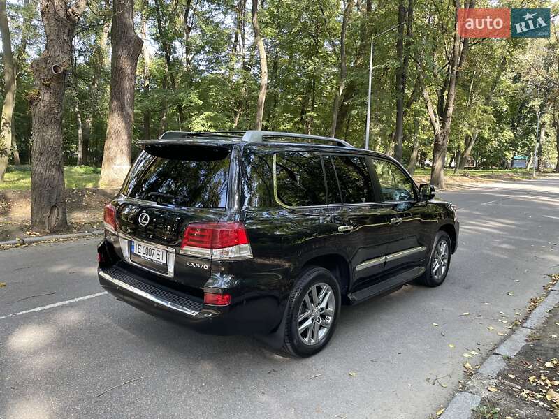 Позашляховик / Кросовер Lexus LX 2013 в Чернівцях фото 6 Позашляховик / Кросовер Lexus LX 2013 в Чернівцях