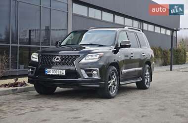 Позашляховик / Кросовер Lexus LX 2010 в Рівному