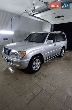 Внедорожник / Кроссовер Lexus LX 2005 в 