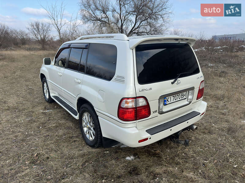 Внедорожник / Кроссовер Lexus LX 2004 в Киеве