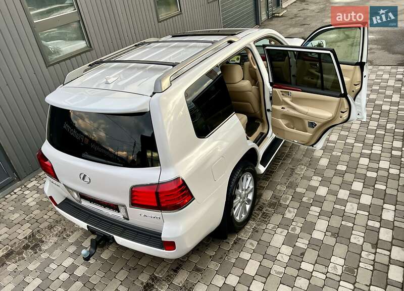 Позашляховик / Кросовер Lexus LX 2010 в Києві