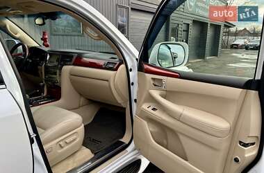 Внедорожник / Кроссовер Lexus LX 2010 в 