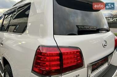 Внедорожник / Кроссовер Lexus LX 2010 в 