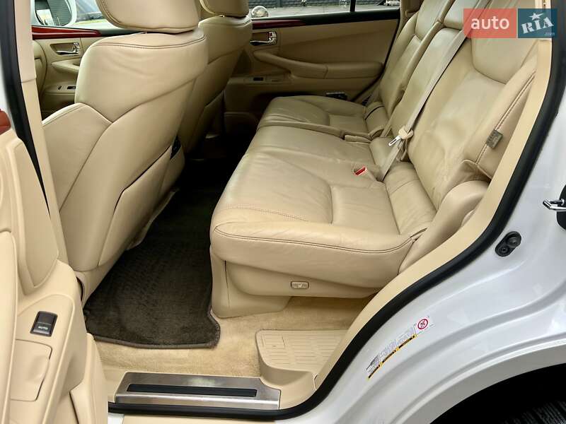 Позашляховик / Кросовер Lexus LX 2010 в Києві