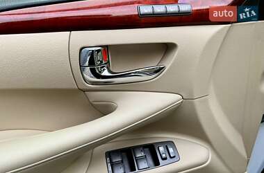 Внедорожник / Кроссовер Lexus LX 2010 в 