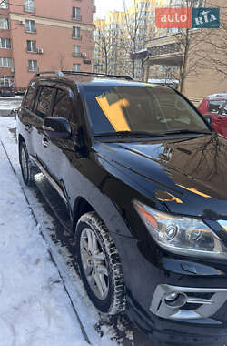 Позашляховик / Кросовер Lexus LX 2011 в 