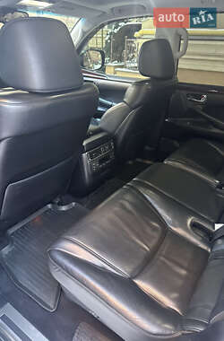 Позашляховик / Кросовер Lexus LX 2011 в 