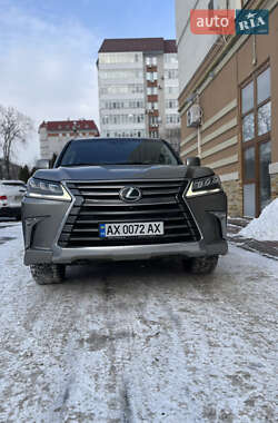 Внедорожник / Кроссовер Lexus LX 2016 в 
