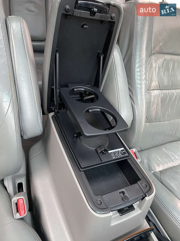 Позашляховик / Кросовер Lexus LX 2004 в Кривому Розі