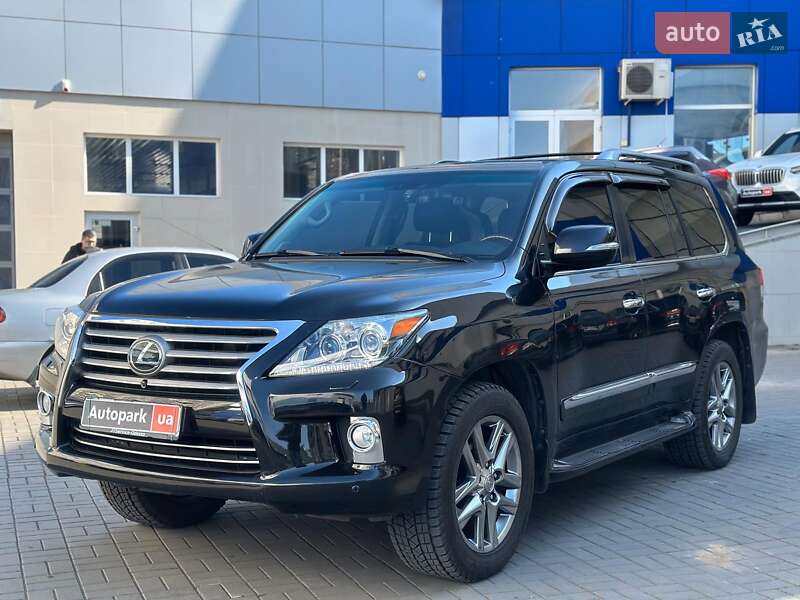 Позашляховик / Кросовер Lexus LX 2013 в Одесі