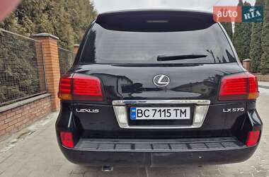 Позашляховик / Кросовер Lexus LX 2008 в Львові