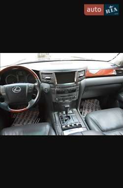 Позашляховик / Кросовер Lexus LX 2008 в Львові