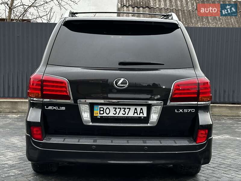 Внедорожник / Кроссовер Lexus LX 2011 в Тернополе