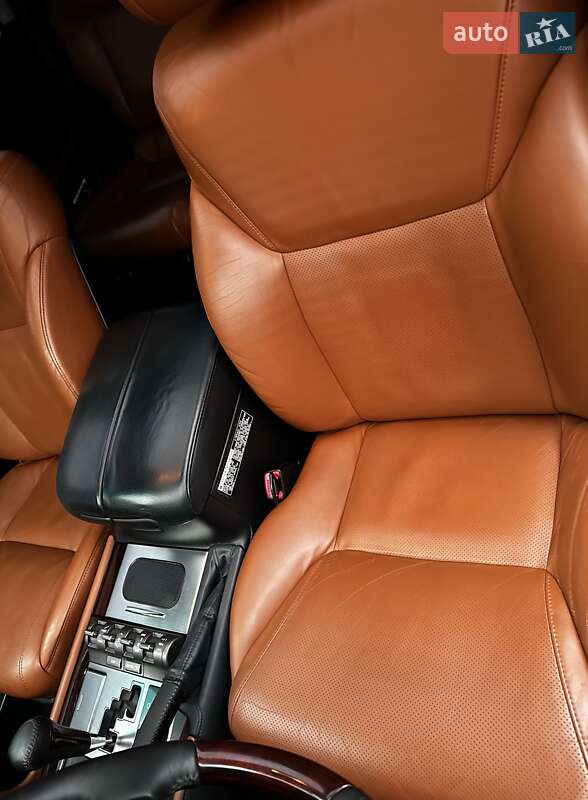 Внедорожник / Кроссовер Lexus LX 2011 в Тернополе