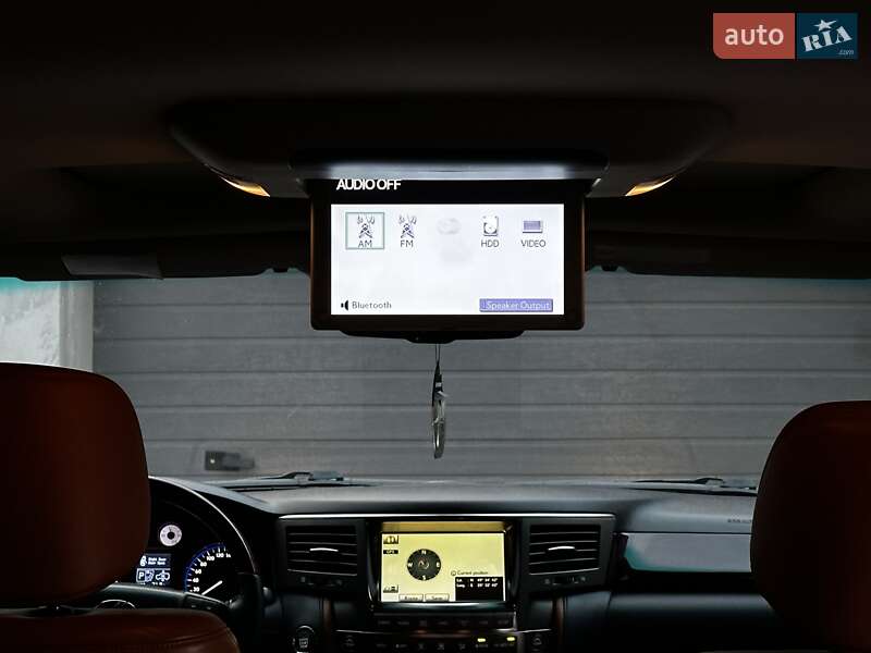 Внедорожник / Кроссовер Lexus LX 2011 в Тернополе