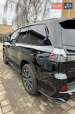 Позашляховик / Кросовер Lexus LX 2020 в Києві