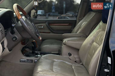 Позашляховик / Кросовер Lexus LX 2003 в 
