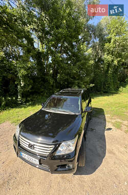 Внедорожник / Кроссовер Lexus LX 2008 в 