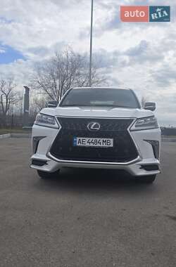 Внедорожник / Кроссовер Lexus LX 2019 в 