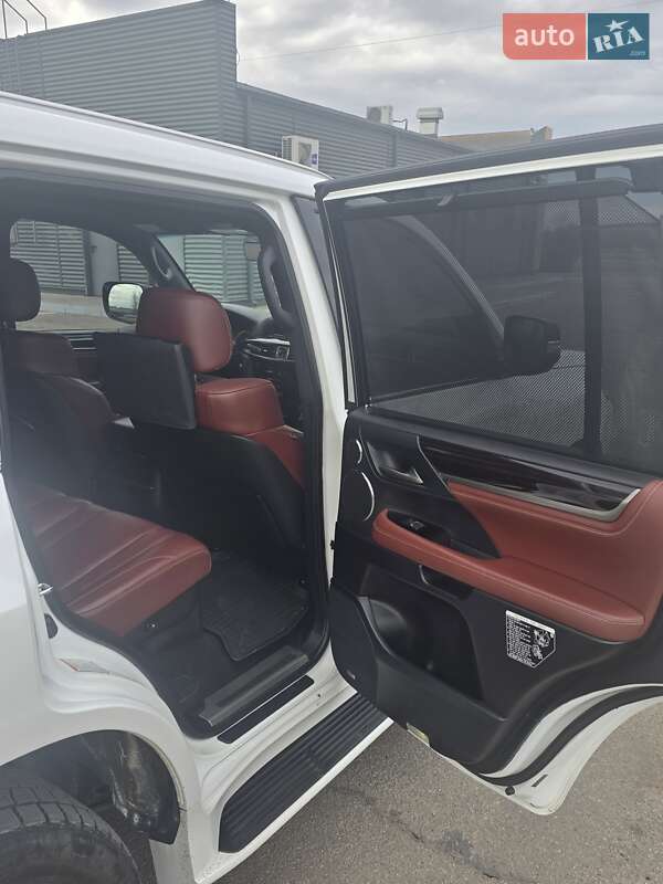 Внедорожник / Кроссовер Lexus LX 2019 в Днепре