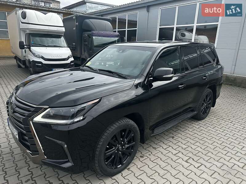 Внедорожник / Кроссовер Lexus LX 2019 в 