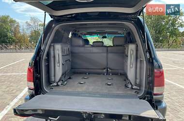 Внедорожник / Кроссовер Lexus LX 2007 в 