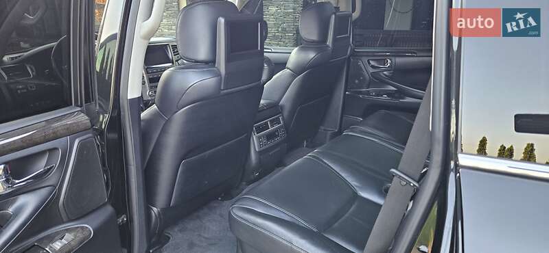 Внедорожник / Кроссовер Lexus LX 2012 в Киеве