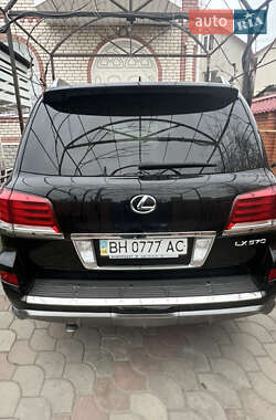 Внедорожник / Кроссовер Lexus LX 2012 в 