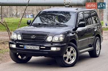 Внедорожник / Кроссовер Lexus LX 2003 в 