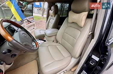 Внедорожник / Кроссовер Lexus LX 2003 в 