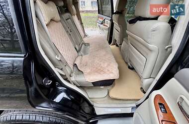 Внедорожник / Кроссовер Lexus LX 2003 в 